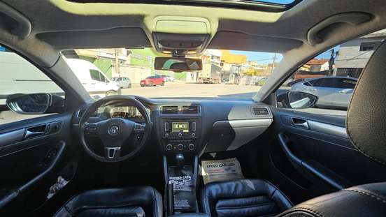 VOLKSWAGEN-JETTA-2.0 TSI HIGHLINE 211CV GASOLINA 4P TIPTRONIC VOLKSWAGEN-JETTA-2013