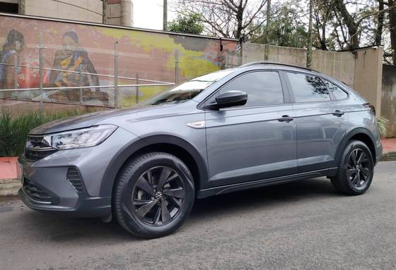 VOLKSWAGEN NIVUS 1.0 200 TSI TOTAL FLEX COMFORTLINE AUTOMÁTICO