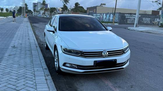 VOLKSWAGEN PASSAT 2.0 16V TSI BLUEMOTION GASOLINA HIGHLINE 4P DSG