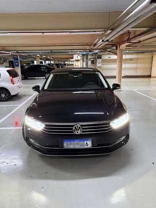 VOLKSWAGEN-PASSAT-2018