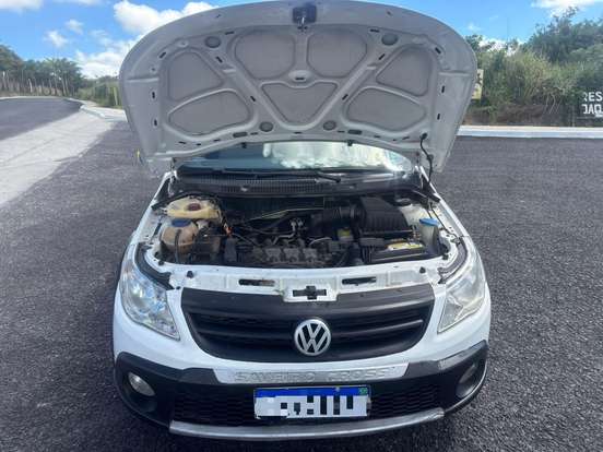 VOLKSWAGEN-SAVEIRO-2011