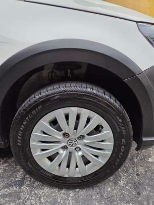 VOLKSWAGEN-SAVEIRO-2023