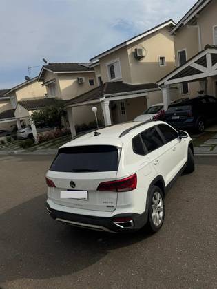 VOLKSWAGEN TAOS 1.4 250 TSI TOTAL FLEX COMFORTLINE AUTOMÁTICO