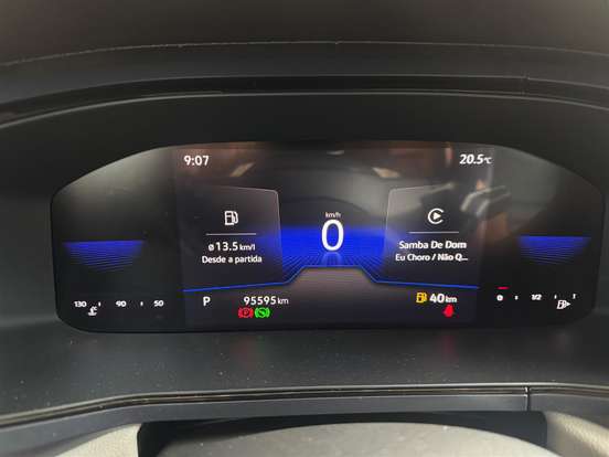 VOLKSWAGEN-TAOS-2021