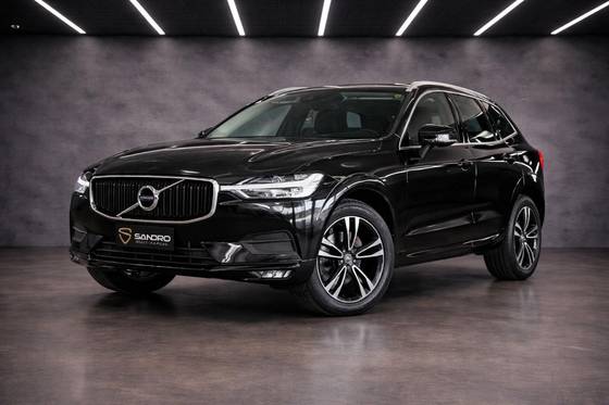 VOLVO XC60 2.0 D5 DIESEL MOMENTUM AWD GEARTRONIC