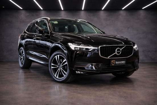 VOLVO-XC60-2020