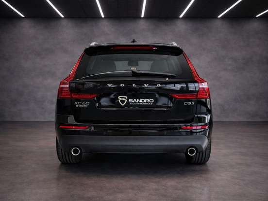 VOLVO-XC60-2.0 D5 DIESEL MOMENTUM AWD GEARTRONIC VOLVO-XC60-2020