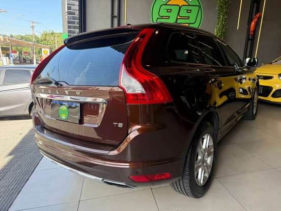 VOLVO-XC60-2013