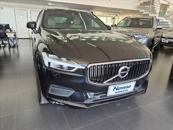 VOLVO XC60 2.0 T5 GASOLINA MOMENTUM AWD GEARTRONIC