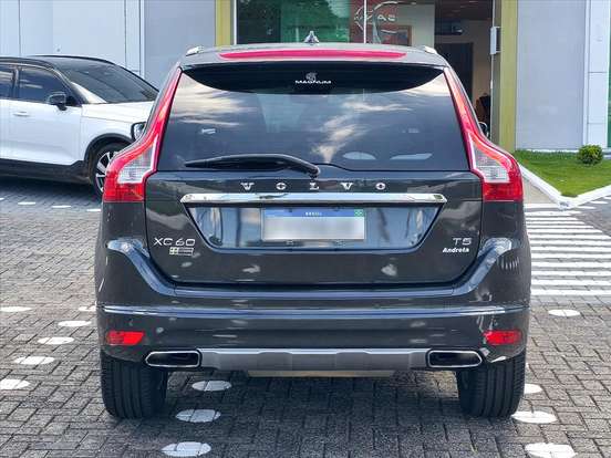 VOLVO-XC60-2.0 T5 MOMENTUM GASOLINA 4P AUTOMÁTICO VOLVO-XC60-2015