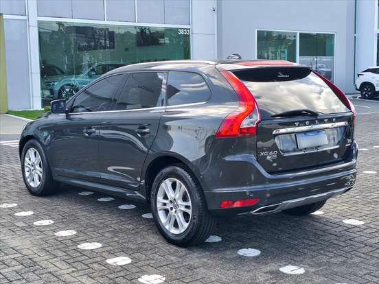VOLVO-XC60-2.0 T5 MOMENTUM GASOLINA 4P AUTOMÁTICO VOLVO-XC60-2015