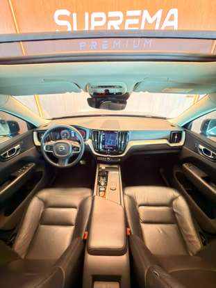 VOLVO-XC60-2.0 T8 HYBRID MOMENTUM AWD GEARTRONIC VOLVO-XC60-2020