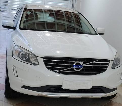 VOLVO XC60 2.0 T5 DYNAMIC FWD TURBO GASOLINA 4P AUTOMÁTICO