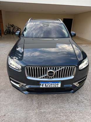 VOLVO-XC90-2024