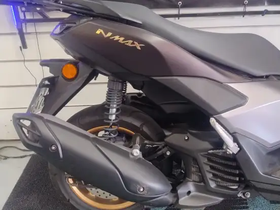 YAMAHA-NMAX CONNECTED 160 ABS YAMAHA-NMAX CONNECTED 160 ABS-2025