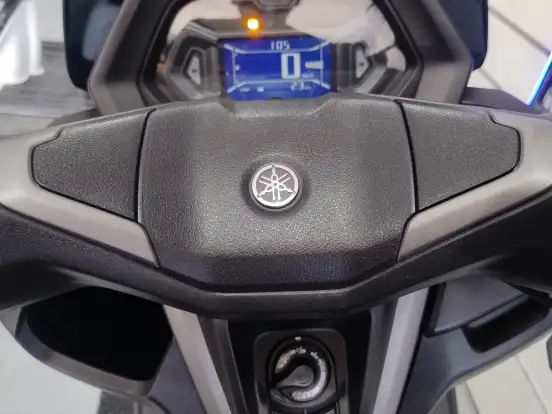 YAMAHA-NMAX CONNECTED 160 ABS YAMAHA-NMAX CONNECTED 160 ABS-2025