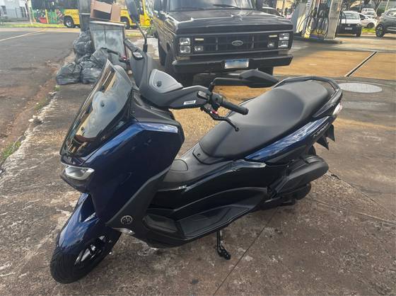 YAMAHA NMAX 160 ABS 