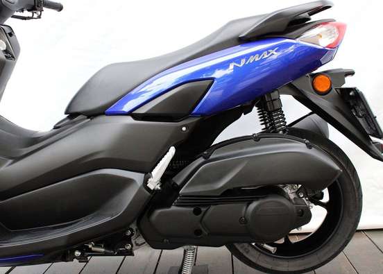 YAMAHA-NMAX CONNECTED 160 ABS-2024