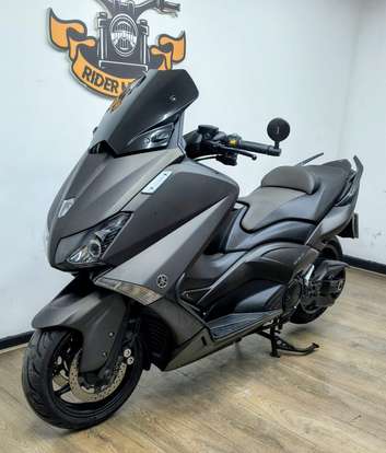 YAMAHA-TMAX-2014