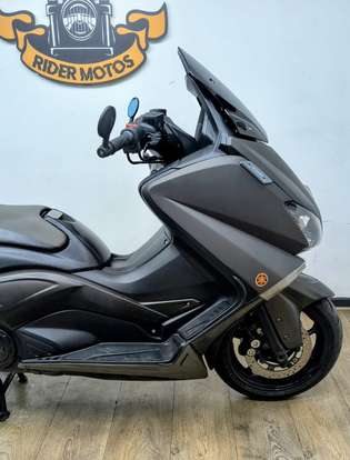 YAMAHA-TMAX-2014