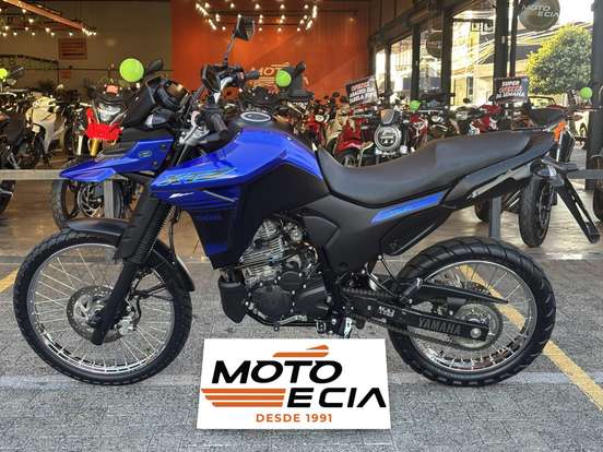 YAMAHA-XTZ 250 LANDER CONNECTED-2025