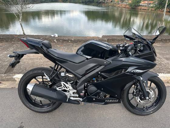 YAMAHA YZF R15 