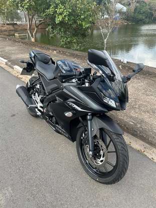 YAMAHA-YZF R15-2025