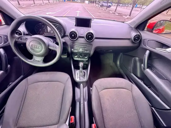 AUDI-A1-2014