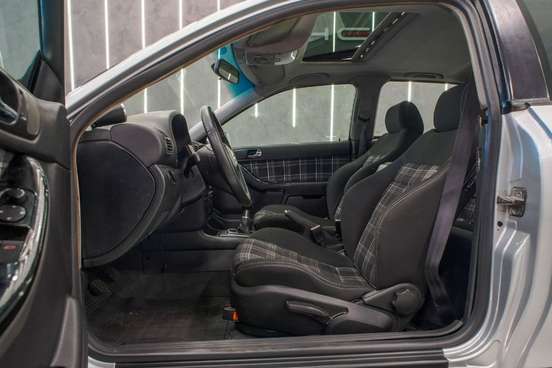 AUDI-A3-2001