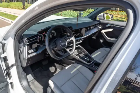 AUDI-A3-2024