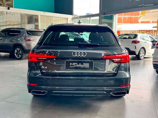 AUDI-A4-2019