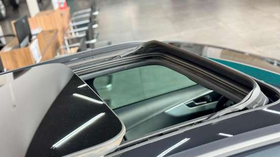 AUDI-A4-2019