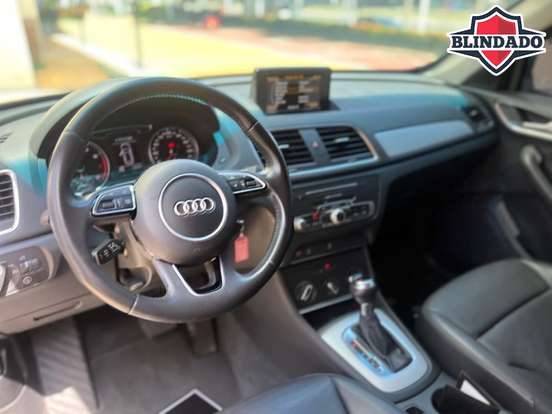 AUDI-Q3-2017