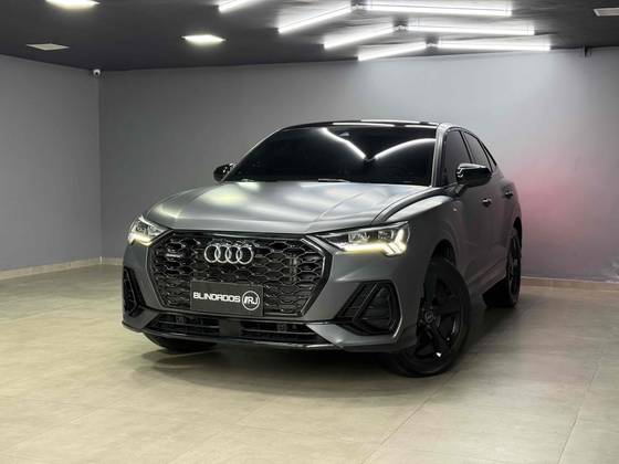 AUDI Q3 2.0 40 TFSI GASOLINA SPORTBACK PERFORMANCE BLACK QUATTRO TIPTRONIC