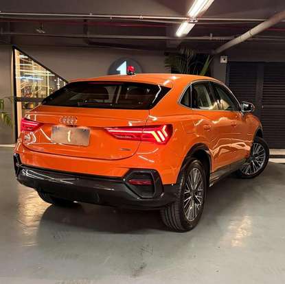 AUDI-Q3-2023