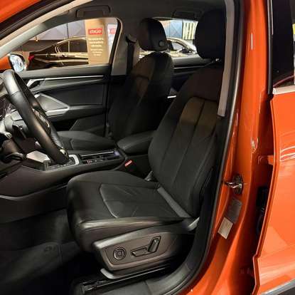 AUDI-Q3-2023