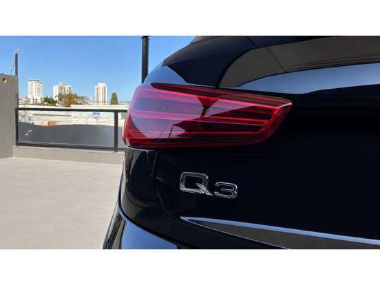 AUDI-Q3-2.0 TFSI AMBIENTE QUATTRO 4P GASOLINA S TRONIC AUDI-Q3-2015