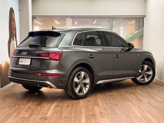 AUDI-Q5-2.0 45 TFSI GASOLINA S-LINE QUATTRO S TRONIC AUDI-Q5-2022