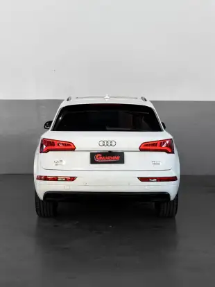 AUDI-Q5-2018