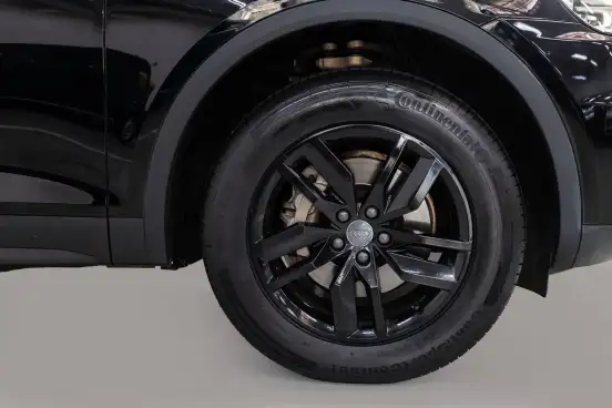 AUDI-Q5-2019