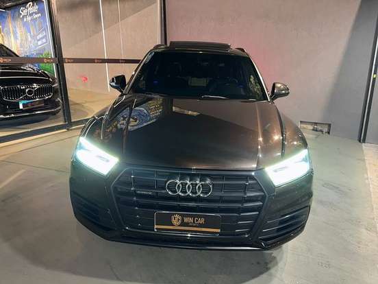 AUDI-Q5-2017