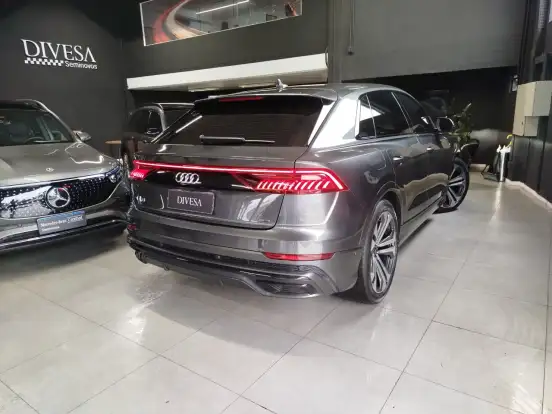 AUDI-Q8-3.0 TFSI GASOLINA PERFORMANCE BLACK QUATTRO TIPTRONIC AUDI-Q8-2022