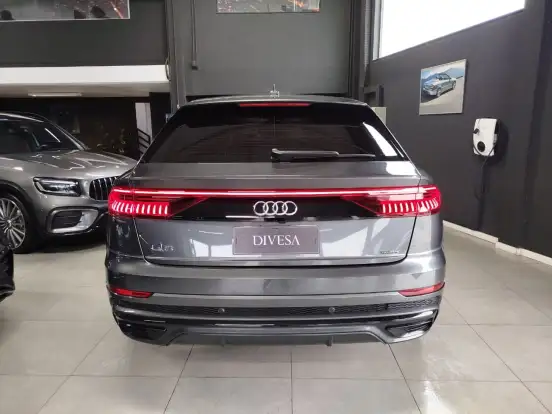 AUDI-Q8-3.0 TFSI GASOLINA PERFORMANCE BLACK QUATTRO TIPTRONIC AUDI-Q8-2022