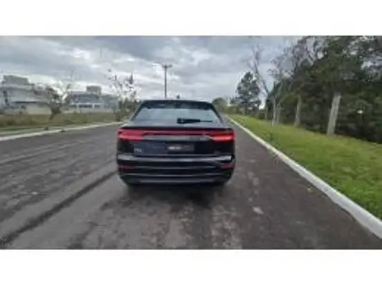 AUDI-Q8-3.0 TFSI GASOLINA PERFORMANCE BLACK QUATTRO TIPTRONIC AUDI-Q8-2019