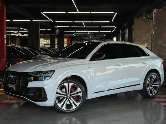 AUDI Q8 3.0 TFSI GASOLINA PERFORMANCE BLACK QUATTRO TIPTRONIC