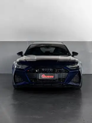 AUDI-RS6-2020