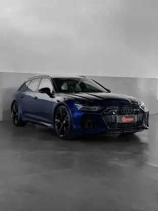 AUDI-RS6-2020
