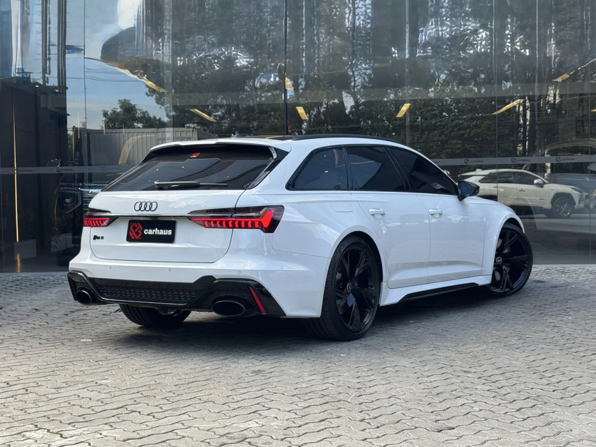 Audi RS6 — foto 4