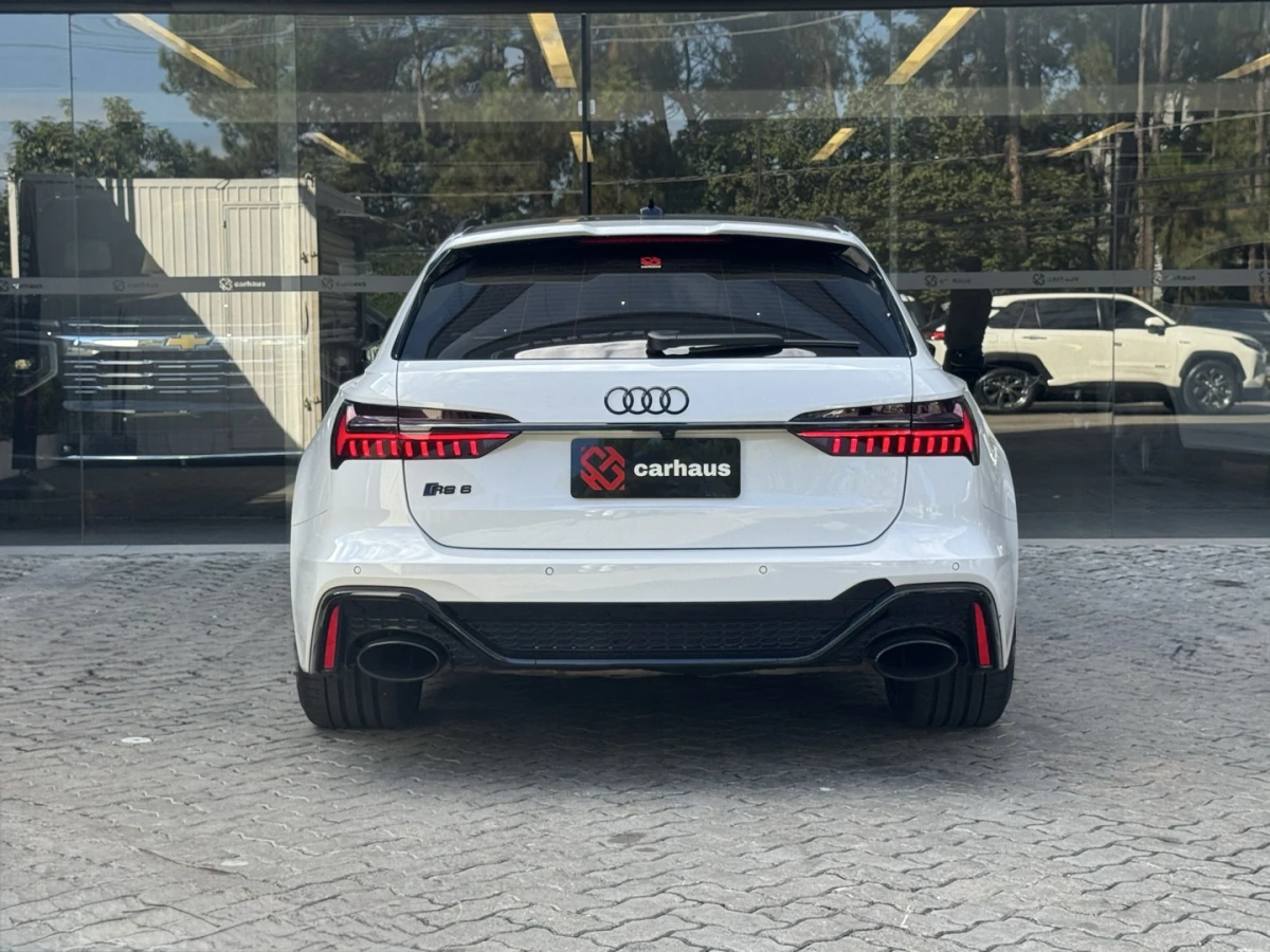 Audi RS6 — foto 5