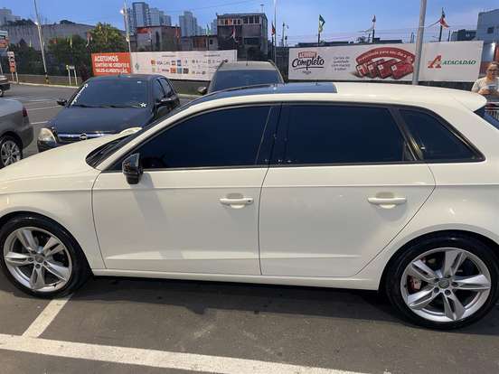 AUDI-A3-2014